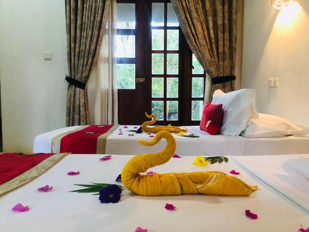 Bed and Breakfast Grand Freedom Sigiriya Exterior foto