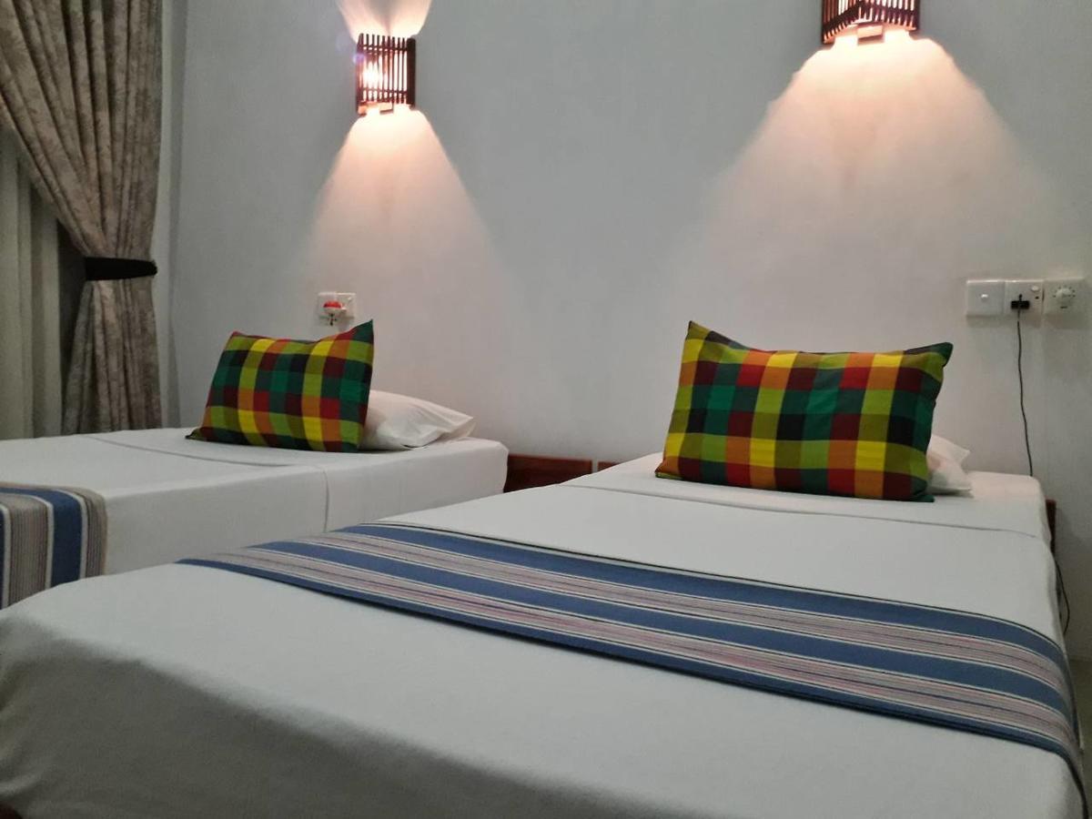 Bed and Breakfast Grand Freedom Sigiriya Exterior foto